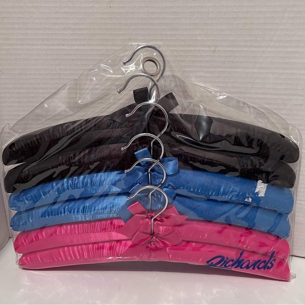 Richards 6 PCS 15" Satin Padded wood hangers Dress Lingerie Bridal Clothes